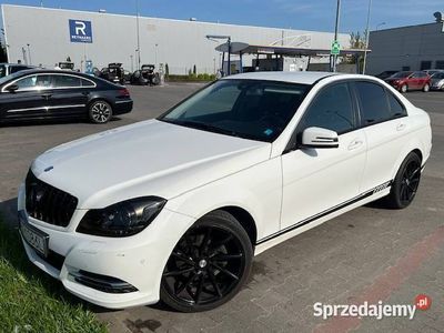 używany Mercedes C200 Salon Polska Rozrząd wymieniony w ASO Sta