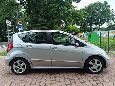 Mercedes A180