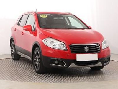 Czerwony Używany 2014 Suzuki SX4 S-Cross SUV | 36 499 zł (Uczciwa cena)