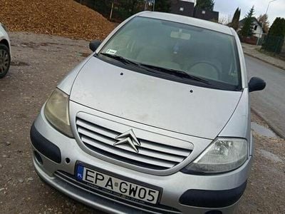 Używany Citroën C3 60 KM (44 kW) 2003 Srebrny Hatchback
