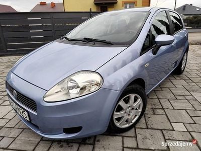 Używany 2005 Fiat Grande Punto Hatchback | 8950 zł (Dość drogi)