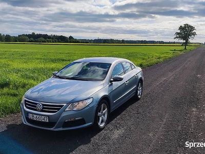 Używany VW Passat 2009 Niebieski Sedan/Limuzyna