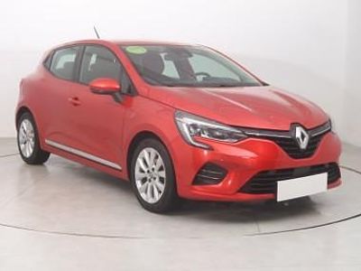 Czerwony Używany 2020 Renault Clio V Hatchback | 45 999 zł (Uczciwa cena)