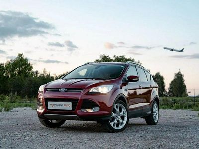 Czerwony Używany 2015 Ford Kuga Titanium SUV | 51 900 zł (Uczciwa cena)