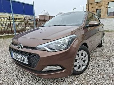 Brązowy Używany 2015 Hyundai i20 Hatchback | 39 900 zł (Uczciwa cena)