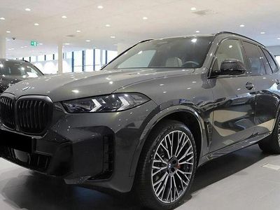 Szary Nowe 2025 BMW X5 SUV | 422 408 zł (Dość drogi)