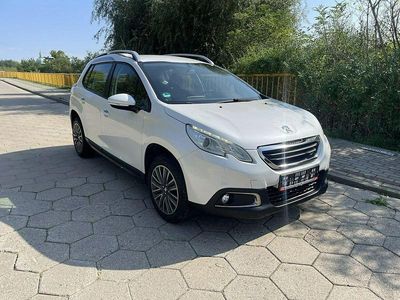 Biały Używany 2013 Peugeot 2008 SUV | 29 999 zł
