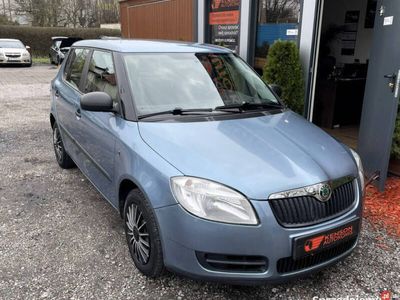 używany Skoda Fabia 1.2dm 69KM 2009r. 77 182km