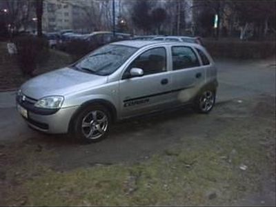 Używany Opel Corsa 2003 Srebrny Hatchback