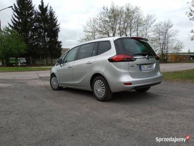 używany Opel Zafira 