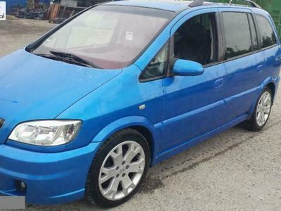 Używany Opel Zafira OPC 192 KM (141 kW) 2003 Niebieski (metalik) Minivan