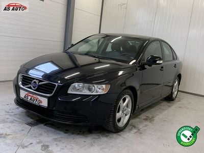Używany Volvo S40 Momentum 115 KM (84 kW) 2011 Czarny Sedan/Limuzyna