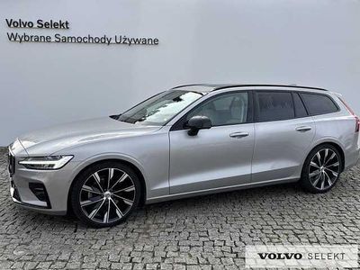 Srebrny Używany 2025 Volvo V60 Kombi | 209 900 zł