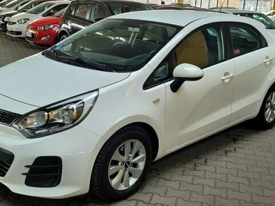 używany Kia Rio 1.4dm 90KM 2016r. 59 000km