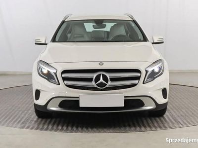Używany Mercedes GLA200 156 KM (114 kW) 2014 Biały SUV