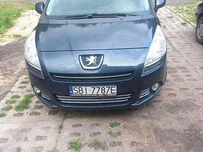 Używany Peugeot 5008 2013 Minivan