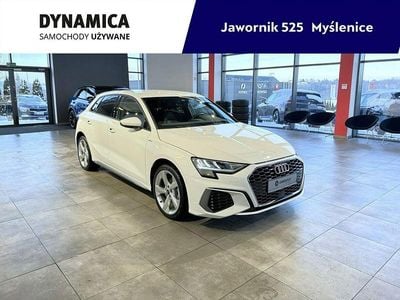Biały Używany 2023 Audi A3 S-Line Hatchback | 112 900 zł (Dość drogi)