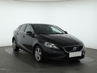 Czarny Używany 2014 Volvo V40 Hatchback | 33 999 zł (Uczciwa cena)
