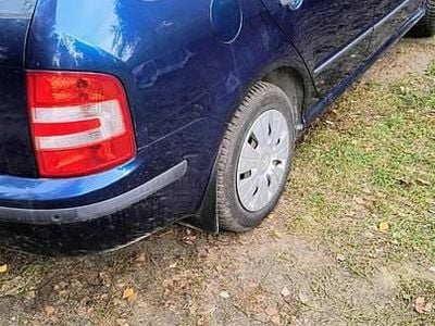 Niebieski Używany 2006 Skoda Fabia Hatchback | 7599 zł (Dość drogi)