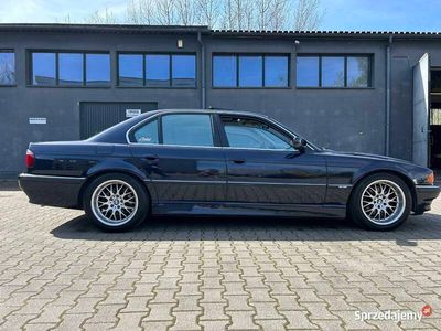 używany BMW 740 e38