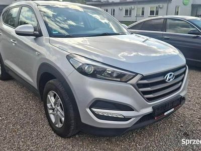 Srebrny Używany 2016 Hyundai Tucson SUV | 53 800 zł (Uczciwa cena)