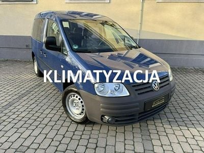 używany VW Caddy 1.6dm 102KM 2009r. 237 000km