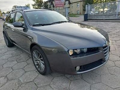 Czarny Używany 2008 Alfa Romeo 159 Kombi | 12 500 zł