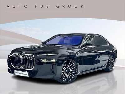 Czarny szafir metalizowany Używany 2025 BMW M760e Comfort Edition Sedan/Limuzyna | 615 900 zł