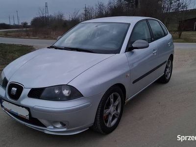 Używany Seat Ibiza FR 2005 Srebrny Hatchback