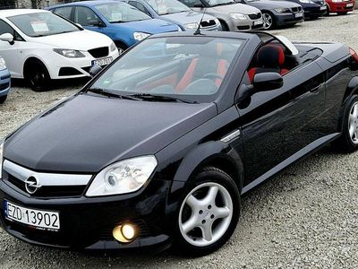 Używany Opel Tigra 125 KM (91 kW) 2005 Czarny (metalik) Kabriolet