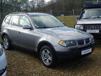 Szary (metalik) Używany 2004 BMW X3 SUV | 9800 zł
