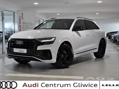 Biały Używany 2019 Audi Q8 S-Line SUV | 299 000 zł