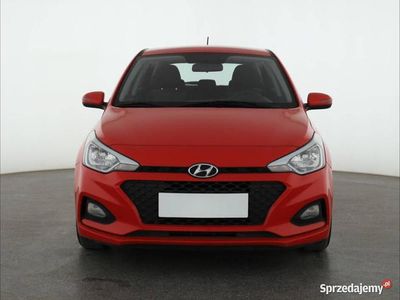 Używany Hyundai i20 75 KM (55 kW) 2018 Czerwony Hatchback