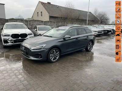 Używany Hyundai i30 140 KM (102 kW) 2024 Grafitowy (metalik) Kombi