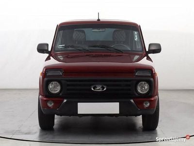 Używany Lada niva 2021 Bordowy SUV