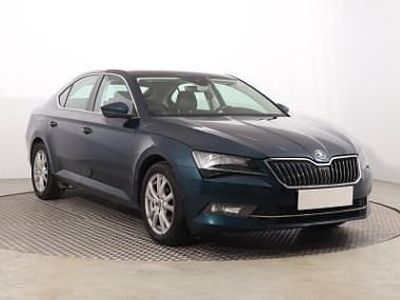 Używany Skoda Superb 220 KM (161 kW) 2018 Zielony Sedan/Limuzyna
