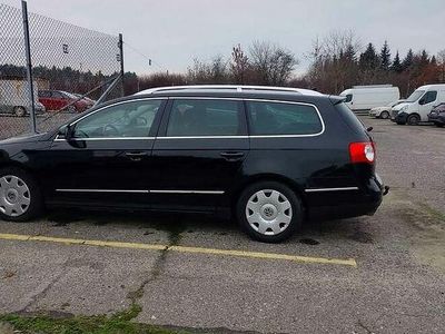 Używany VW Passat Highline 2008 Czarny Sedan/Limuzyna