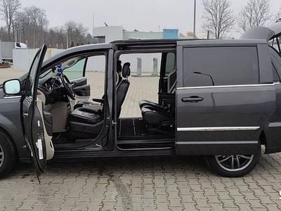 Używany Chrysler Town & Country 2012 Minivan