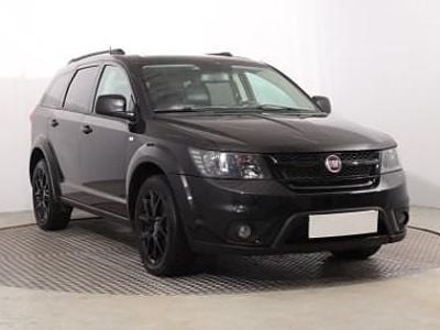 Czarny Używany 2015 Fiat Freemont SUV | 48 999 zł (Dość drogi)