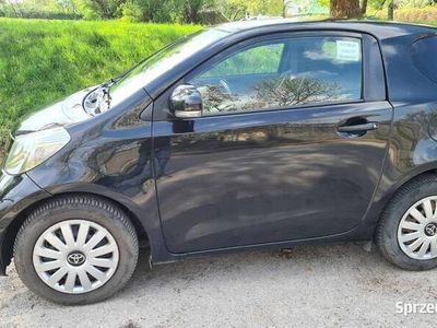 używany Toyota iQ 