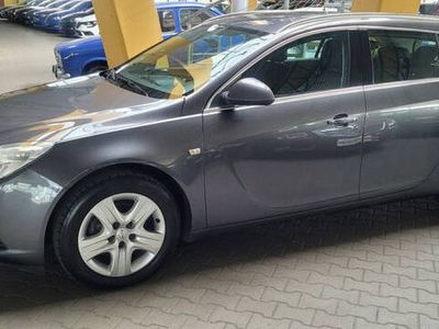 używany Opel Insignia 2dm 130KM 2011r. 270 000km