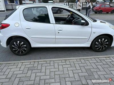 Peugeot 206+