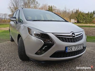 używany Opel Zafira C 2012 rok 1.4Turbo Benzyna 140KM 180 tyś.km