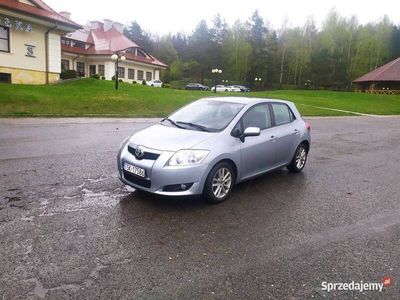 używany Toyota Auris 1.4 D4D