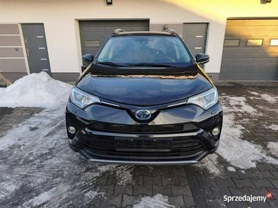 Używany Toyota RAV4 Hybrid Edition-S 197 KM (144 kW) 2017 Czarny SUV