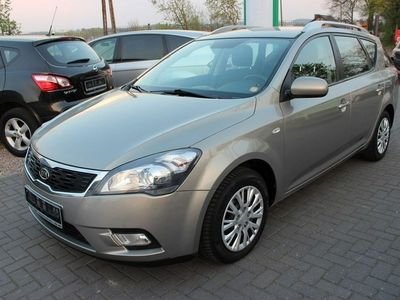 używany Kia Ceed 1.6dm 116KM 2010r. 174 000km