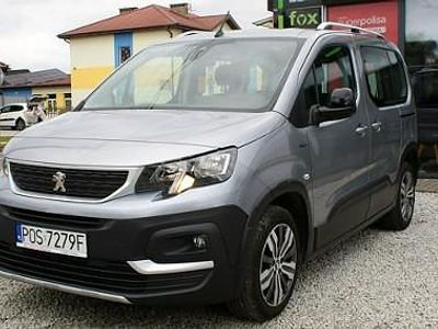 Szary Używany 2022 Peugeot Rifter Minivan | 79 700 zł