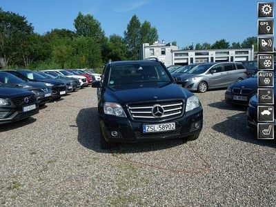 Czarny Używany 2009 Mercedes GLK320 SUV | 44 900 zł