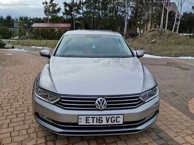 VW Passat
