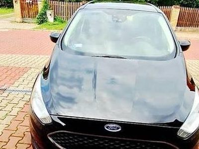 Czarny Używany 2016 Ford Grand C-Max Minivan | 36 500 zł (Uczciwa cena)